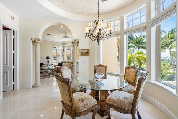 Chandelier, Dining room, Interior, Recessed Lighting
