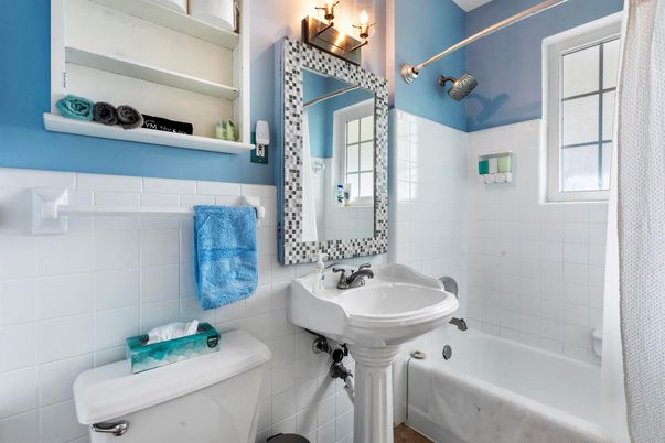 Bathroom, Interior