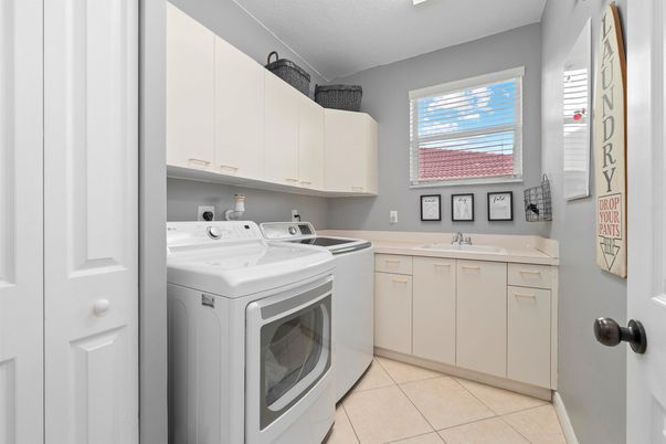 Interior, Washer