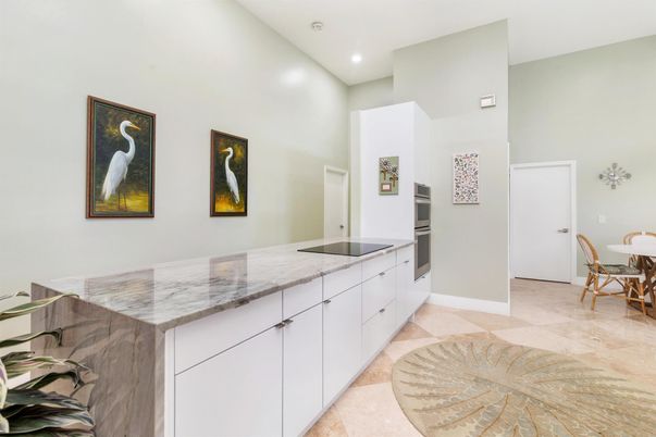 Dining room, Interior, Kitchen, Recessed Lighting