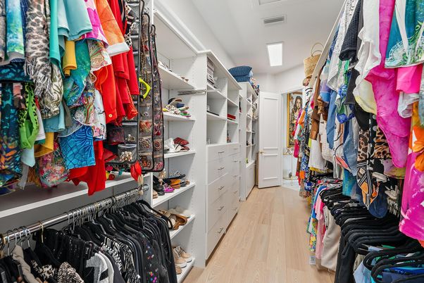 Interior, Walk-in Closets, Wood Texture Flooring