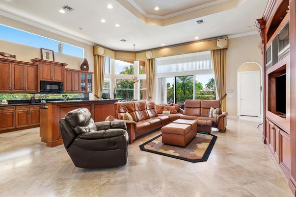Interior, Kitchen, Living room, Pendant Lights, Recessed Lighting