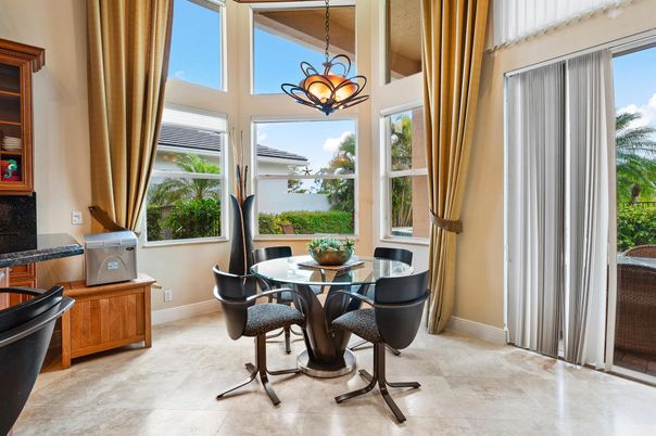 Dining room, Interior, Pendant Lights