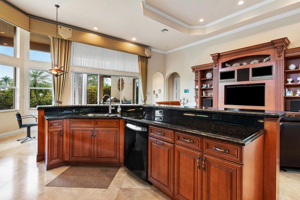 Interior, Kitchen, Pendant Lights, Recessed Lighting