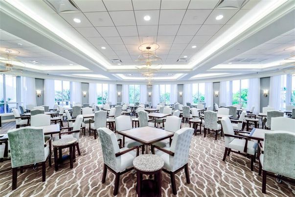 Dining room, Interior, Pendant Lights, Recessed Lighting