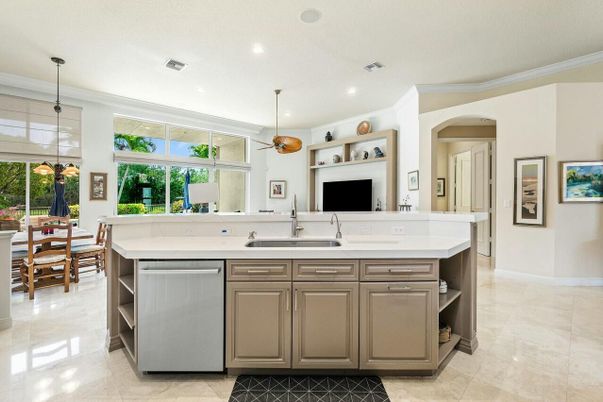 Dining room, Interior, Kitchen, Pendant Lights, Recessed Lighting