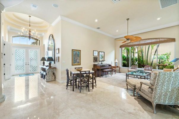 Chandelier, Dining room, Interior, Living room, Pendant Lights, Piano, Recessed Lighting