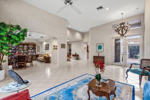 Chandelier, Dining room, Interior, Recessed Lighting