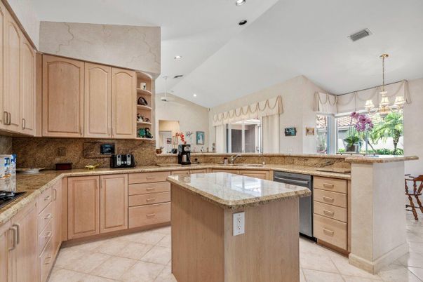 Chandelier, Interior, Kitchen, Recessed Lighting
