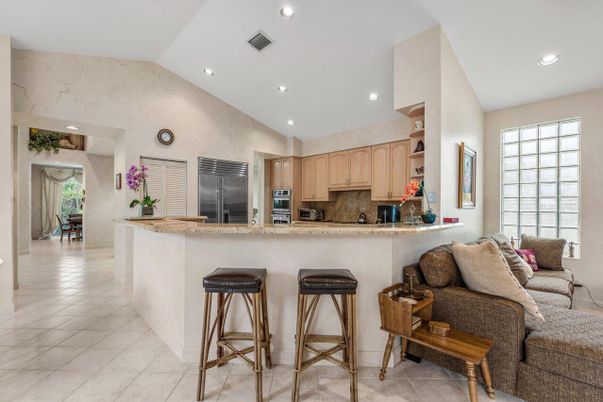 Interior, Kitchen, Living room, Recessed Lighting