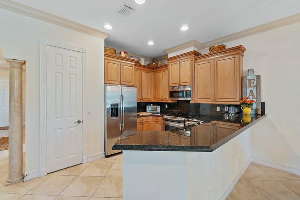 Interior, Kitchen, Recessed Lighting