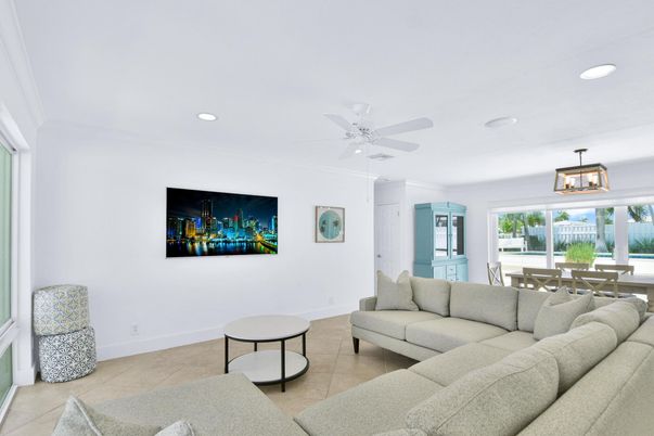 Dining room, Interior, Living room, Recessed Lighting