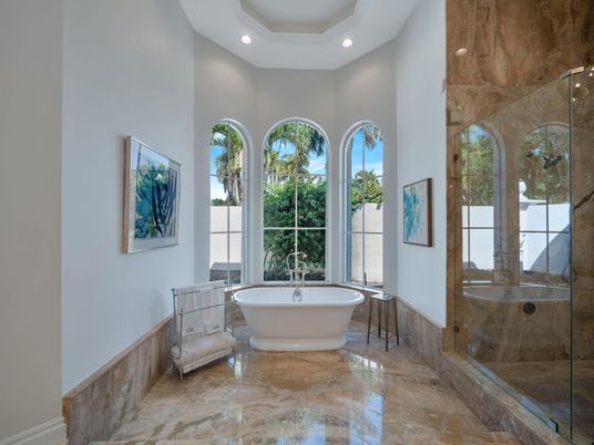 Bathroom, Free Standing Baths, Glass Shower, Interior, Recessed Lighting