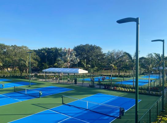 Exterior, Tennis Courts