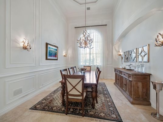 Chandelier, Dining room, Interior, Pendant Lights