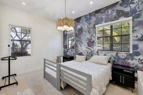 Bedroom, Chandelier, Interior, Recessed Lighting