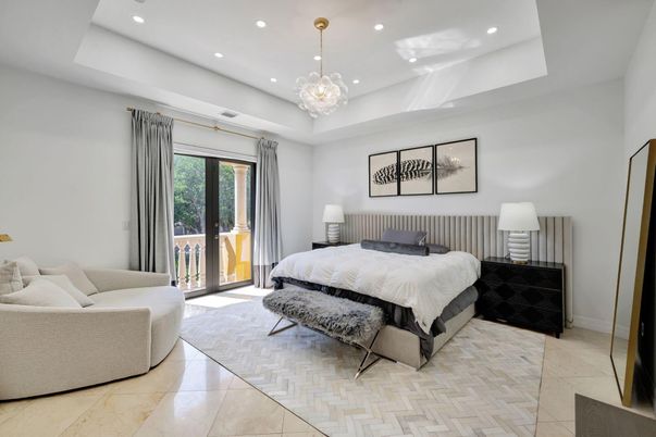 Bedroom, Chandelier, Interior, Recessed Lighting