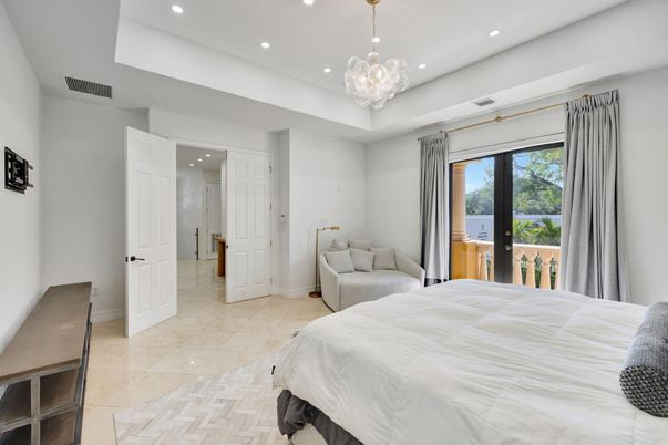 Bedroom, Chandelier, Interior, Recessed Lighting