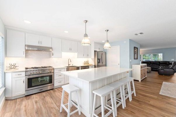 Interior, Kitchen, Living room, Pendant Lights, Recessed Lighting, Stainless Steel Appliances, Wood Texture Flooring