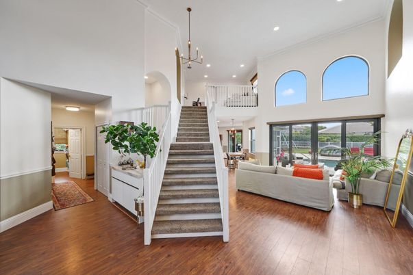 Interior, Living room, Pendant Lights, Recessed Lighting, Wood Texture Flooring