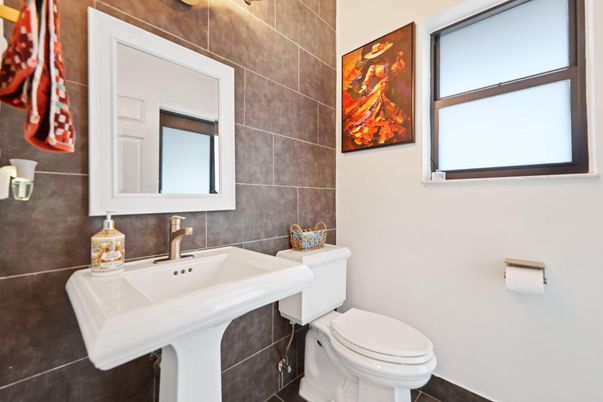 Bathroom, Interior