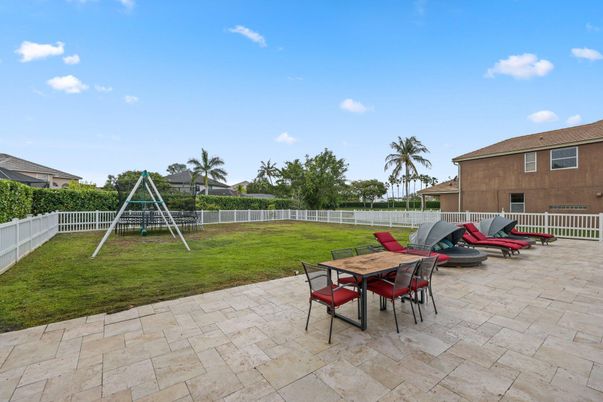 Backyard, Exterior, Playground