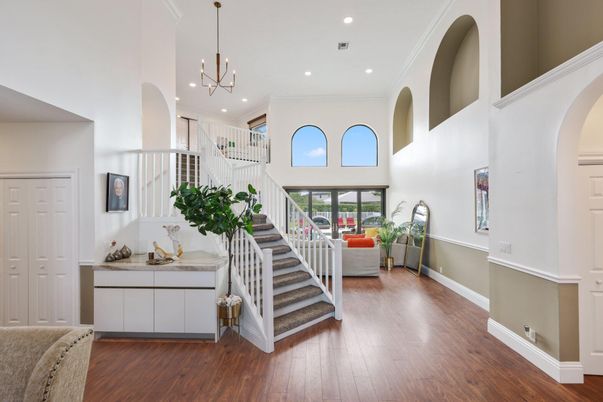 Dining room, Interior, Pendant Lights, Recessed Lighting, Wood Texture Flooring