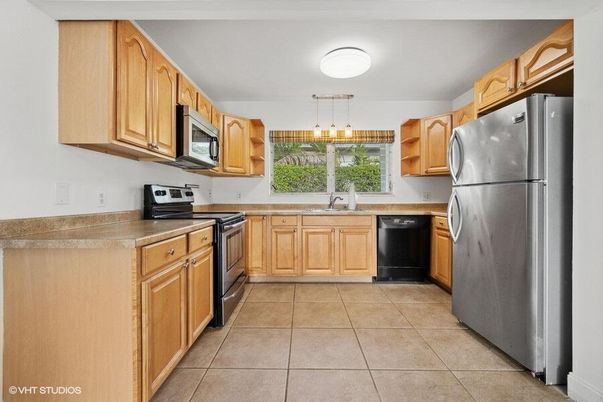 Interior, Kitchen, Pendant Lights