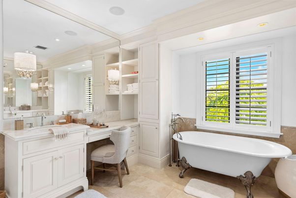 Bathroom, Chandelier, Dual Sink Vanities, Free Standing Baths, Interior, Recessed Lighting