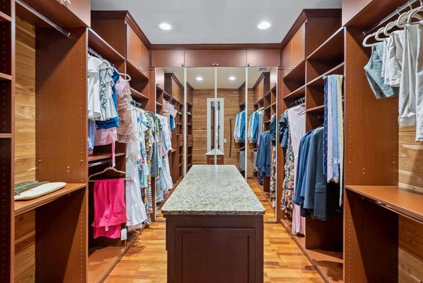 Interior, Recessed Lighting, Walk-in Closets, Wood Texture Flooring