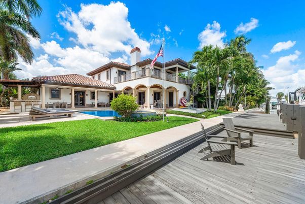 Backyard, Exterior, Pool