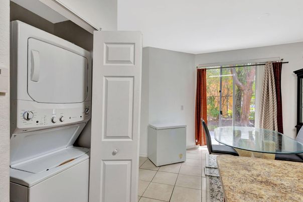 Interior, Utility Closets, Washer