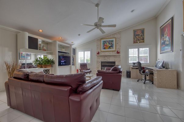 Fireplace, Interior, Living room, Recessed Lighting
