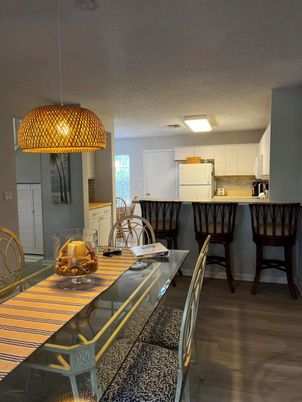 Dining room, Interior, Kitchen, Pendant Lights, Wood Texture Flooring