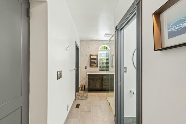 Bathroom, Interior, Recessed Lighting, Wood Texture Flooring