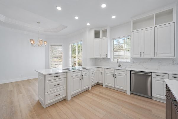 Chandelier, Interior, Kitchen, Recessed Lighting, Wood Texture Flooring