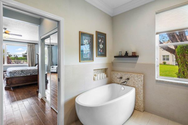 Bathroom, Bedroom, Free Standing Baths, Interior, Wood Texture Flooring
