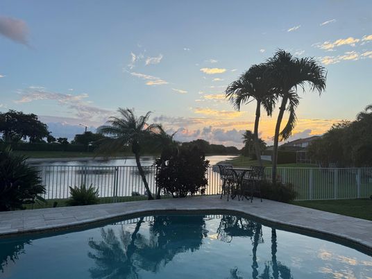 Exterior, Pool, Water