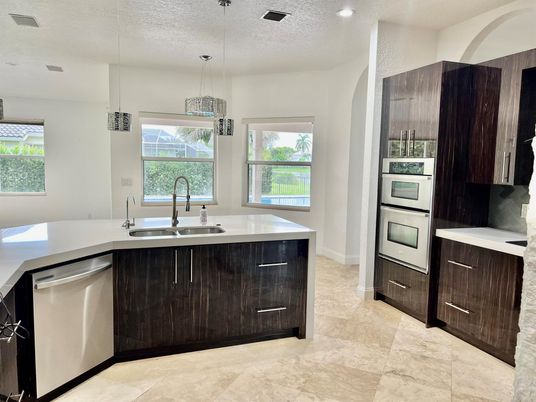 Interior, Kitchen, Pendant Lights, Recessed Lighting, Stainless Steel Appliances