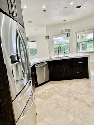 Interior, Kitchen, Pendant Lights, Recessed Lighting, Stainless Steel Appliances