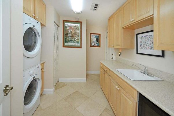 Interior, Washer