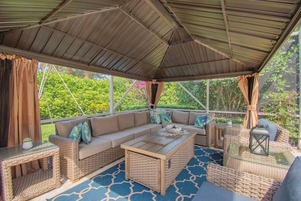 Exterior, Interior, Living room