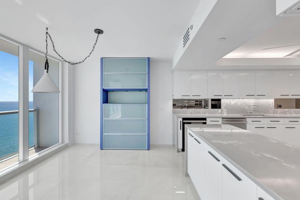 Interior, Kitchen, Pendant Lights, Water