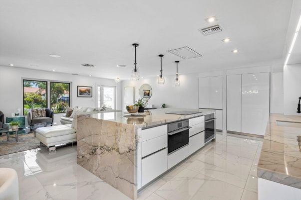 Interior, Kitchen, Living room, Marble, Pendant Lights, Recessed Lighting