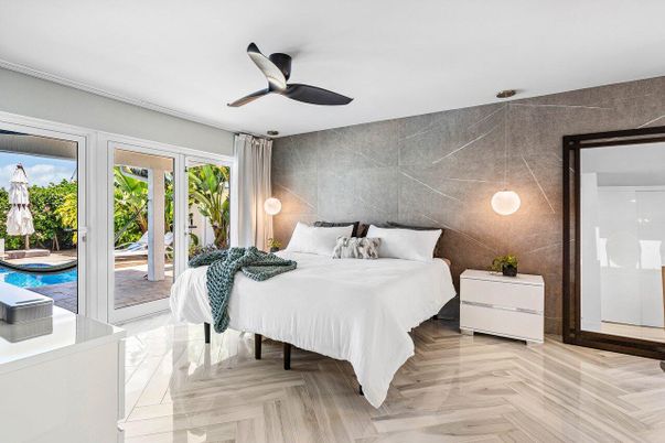 Bedroom, Interior, Pendant Lights, Wood Texture Flooring