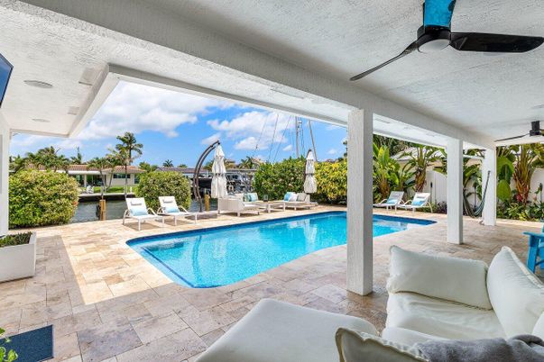 Exterior, Pool, Water