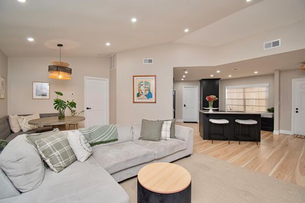 Dining room, Interior, Living room, Pendant Lights, Recessed Lighting, Wood Texture Flooring