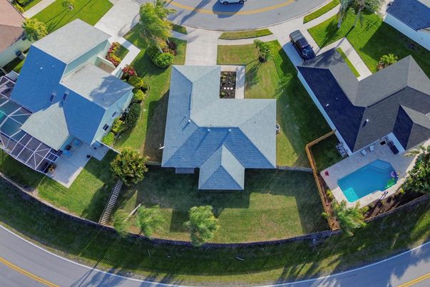 Exterior, Drone
