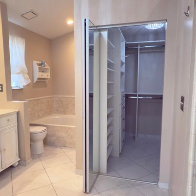 Bathroom, Interior, Recessed Lighting