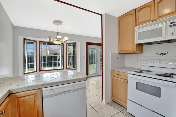 Chandelier, Interior, Kitchen, Tile Countertops